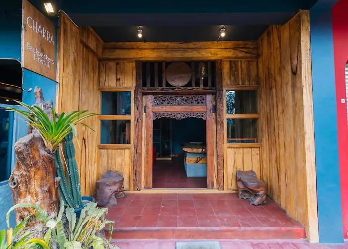 Hostal Chakra Backpacker & Vegetarian Bistro