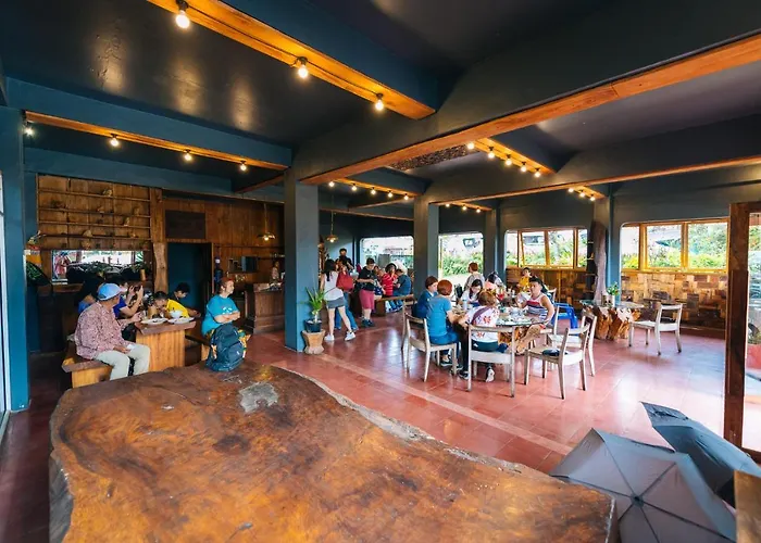 Chakra Backpacker & Vegetarian Bistro * Bedugul (Bali)
